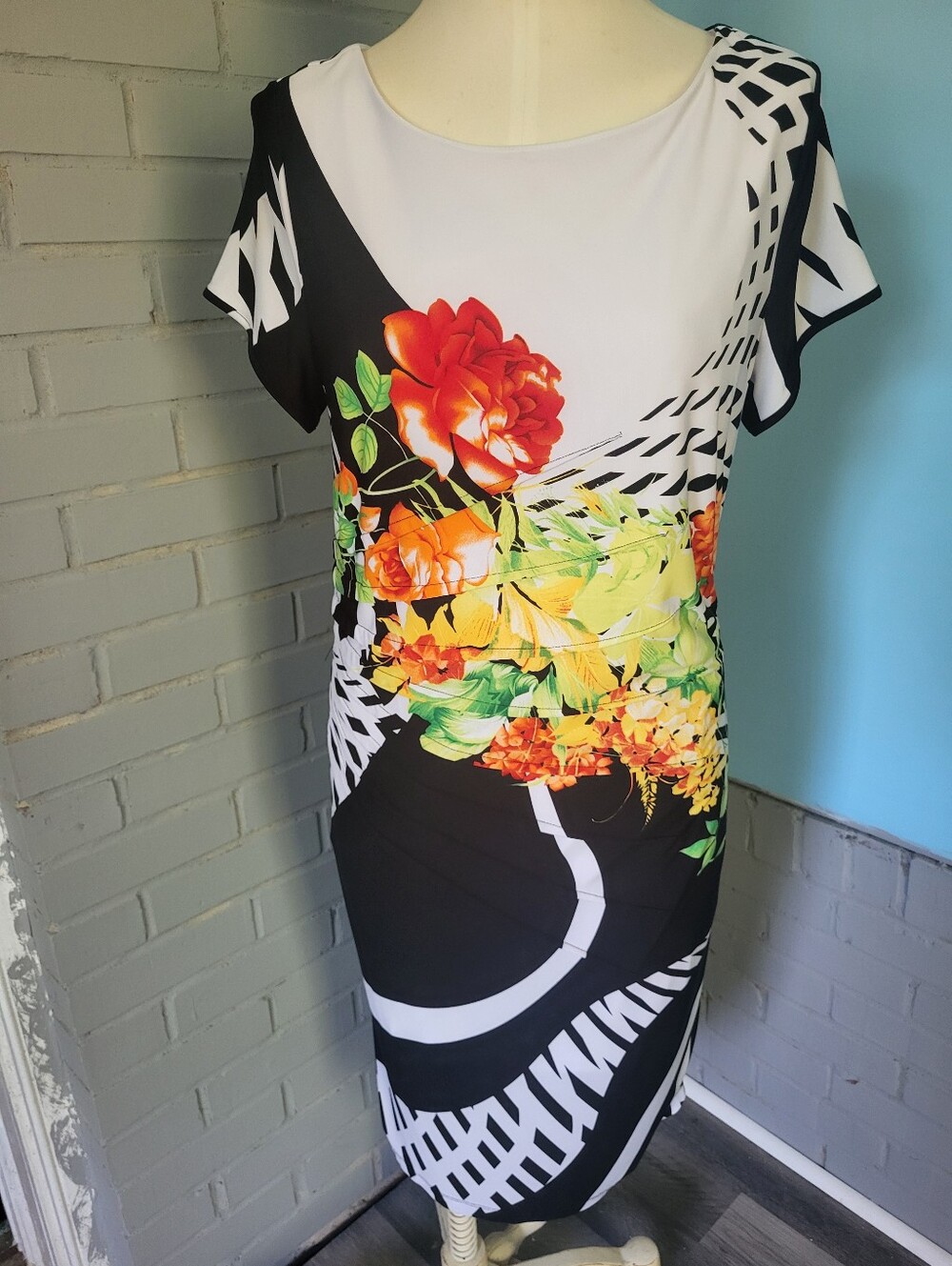 Monroe & Main Black and White Sheath Dress with Bright Floral Print